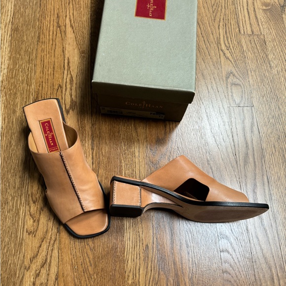 Cole Haan Neiman Marcus NIB Summer Leather Sandals 9B - Picture 3 of 7